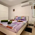 Dominik Apartment