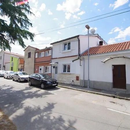 Dominik Apartment *