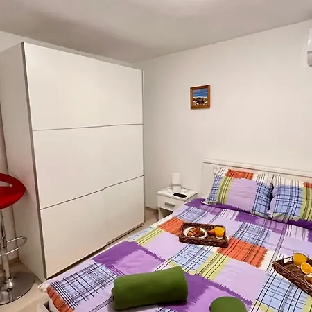 Apartment Dominik *