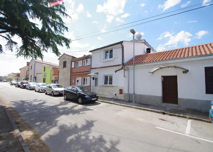 Dominik Διαμέρισμα *